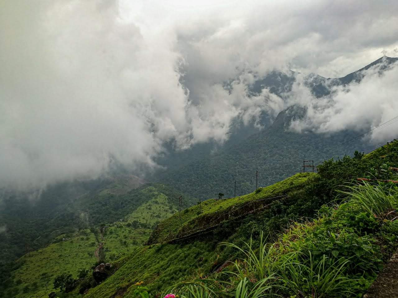 Upper Kodayar Dam, Manjolai Estate, Tirunelveli - Tours & Travels Guide